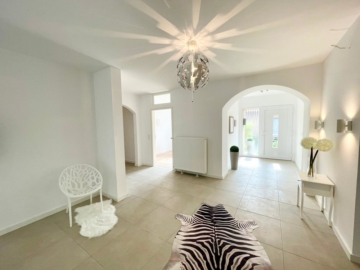 Lage, Lage, Rubbenbruchsee – Renovierte 245m² auf 9 Zimmern, 49090 Osnabrück / Eversburg, Reihenmittelhaus