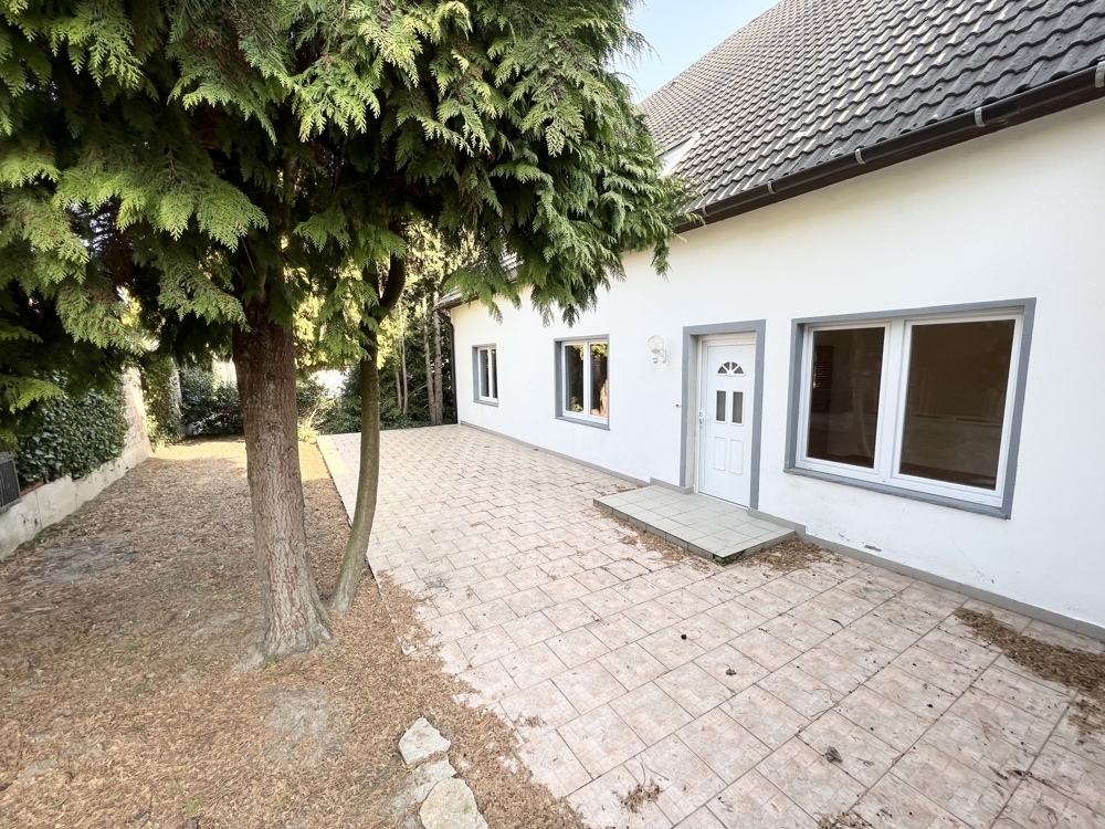 Außenansicht 2. Eingang