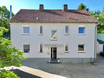 Mehrfamilienhaus mit Potenzial in Ostercappeln Haaren, 49179 Ostercappeln, Mehrfamilienhaus