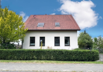 Wohnen am Mittellandkanal – Zweifamilienhaus mit potential, 49152 Bad Essen, Zweifamilienhaus