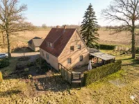 Hausansicht Garten