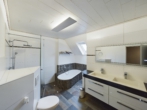 Bad - Die Alternative zum Haus! 4-Zi.-Eigentumswohnung mit Balkon und ausgebautem DG