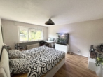 Schlafzimmer EG - Charmantes Wohn- & Geschäftshaus mit Garten – Leben, Arbeiten, Wohlfühlen
