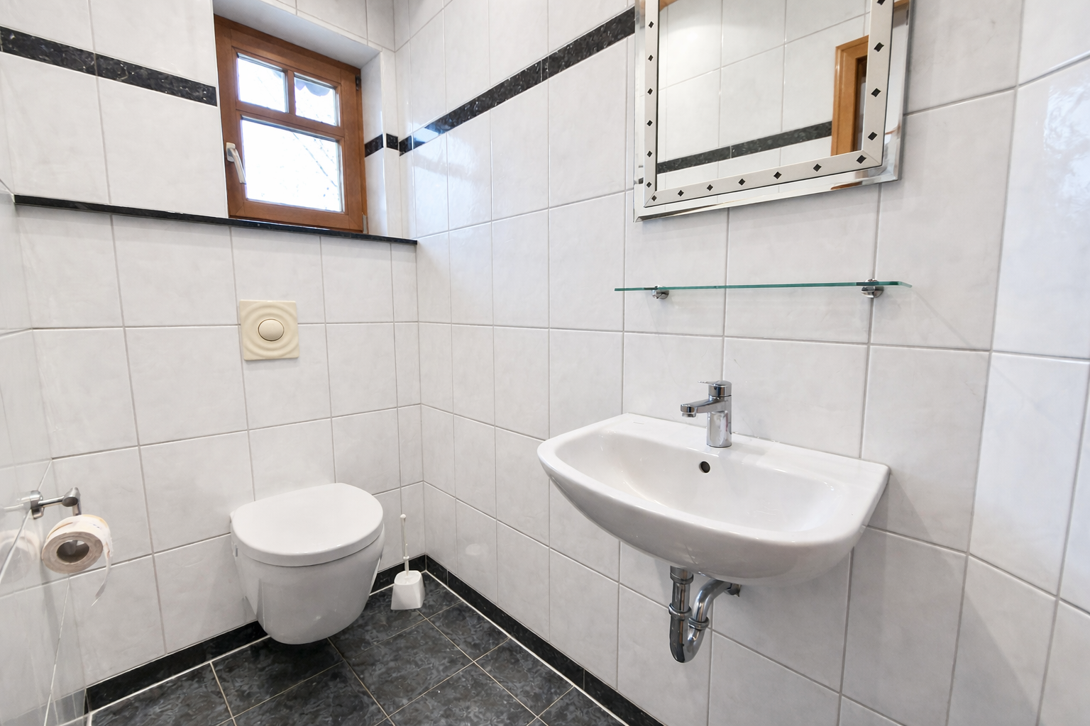 Badezimmer EG