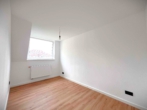 Kind - Schnell: Letzte renovierte Wohnung: Helle Räume, neue Fenster, neue Böden