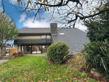 Herzlich willkommen zuhause – attraktives Wohnhaus in Kloster Oesede!, 49124 Georgsmarienhütte, Einfamilienhaus