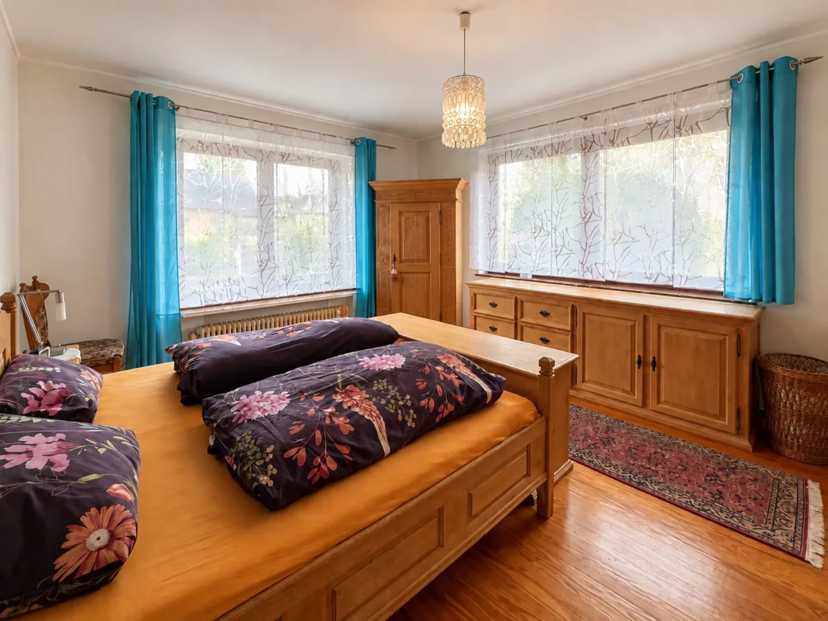 Schlafzimmer 2 EG