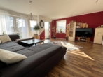 Wohnzimmer - 2-Zimmer Eigentumswohnung mit Balkon