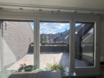 Innenansicht Balkon - Freigestellt: Wohnung mit Platz für Familie, Homeoffice & Leben