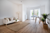 Wohnbereich - Attraktive 2-Zimmer-Wohnung mit Terrasse in begehrter Lage!