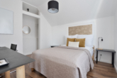 Schlafzimmer - Freiwerdende Wohnoase mitten in Bielefeld – Design trifft Wohlfühlen