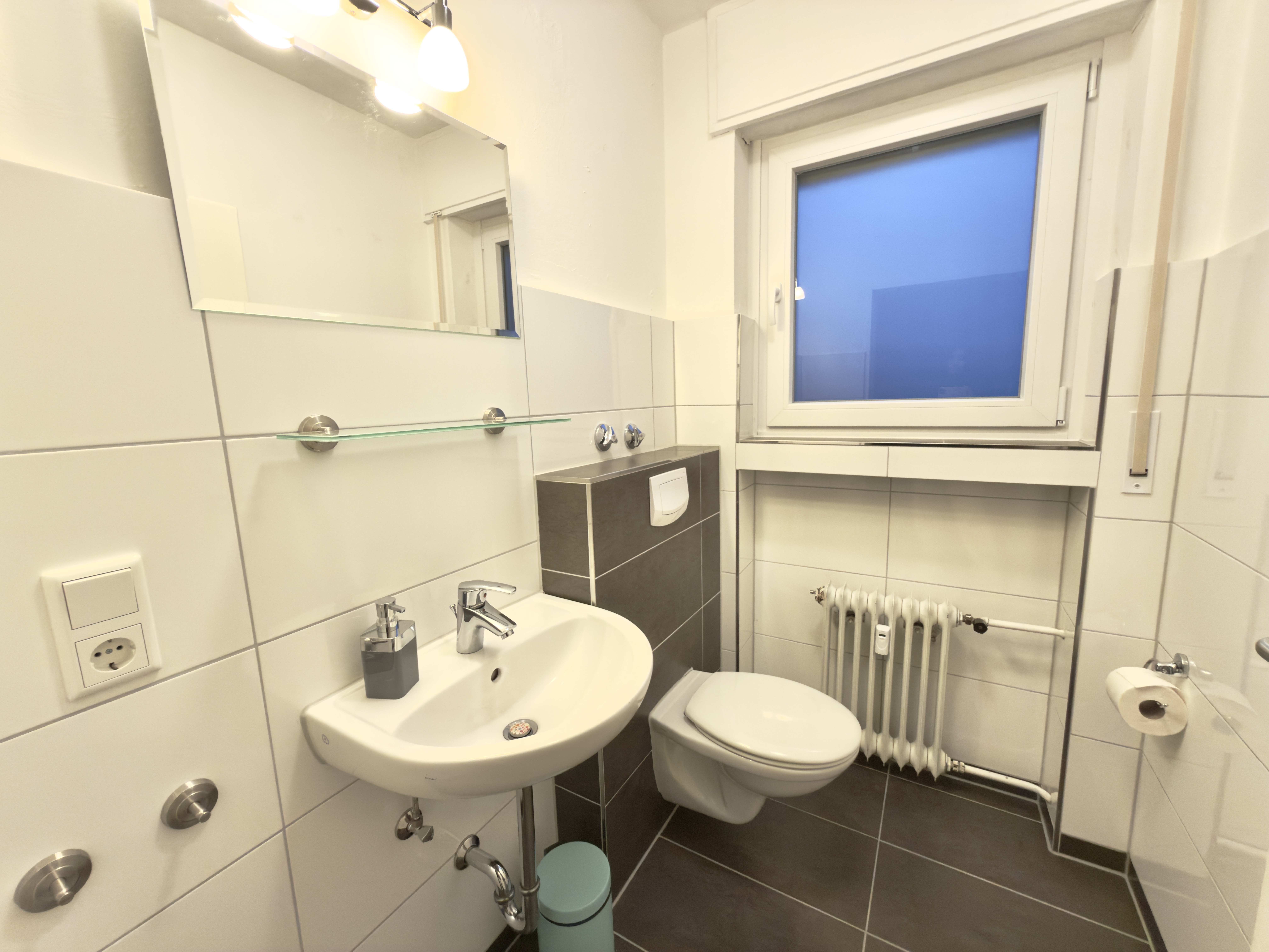 Gäste WC OG